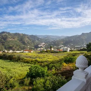 Casa Rosalía. Con Vistas A La Montaña , Teror España
